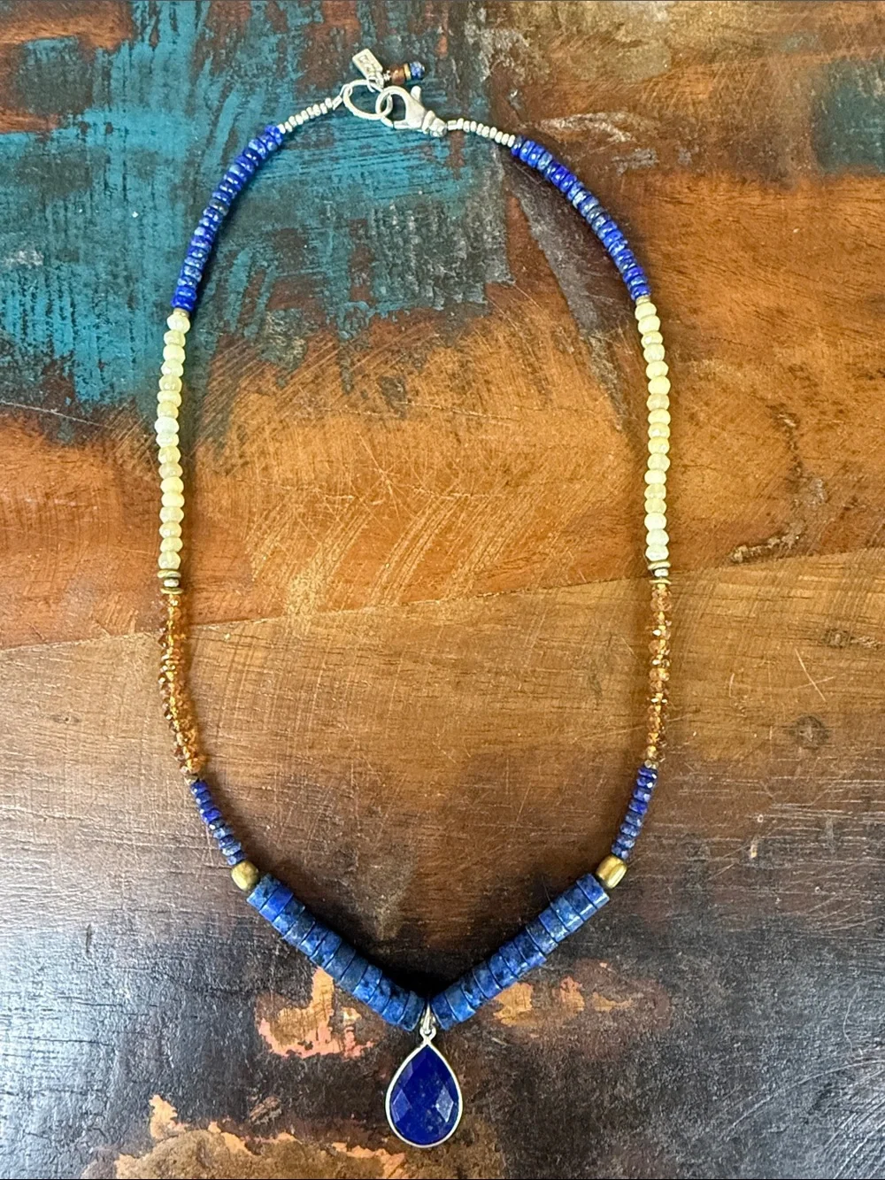 Running Bear ”Blue Lagoon” necklace. New with tags from Sundance.